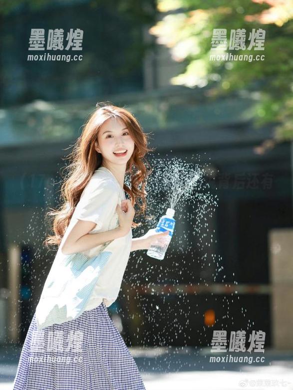 苹果版的17c黑料，听说背后还有深深的故事……