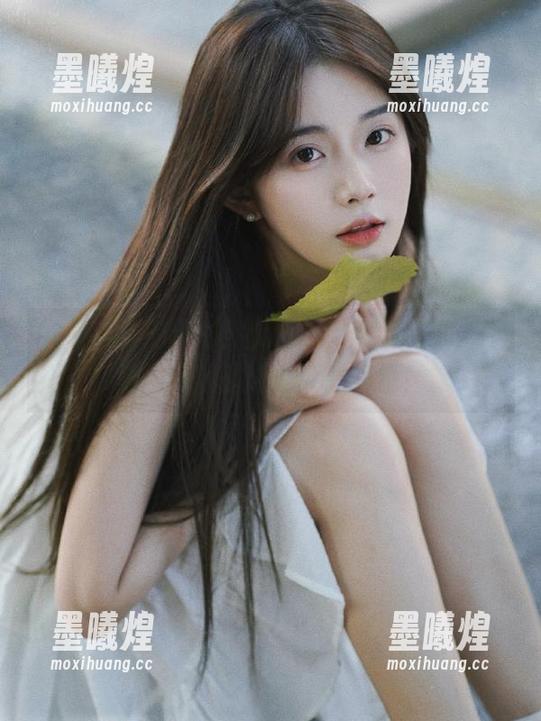 小心！浏览17c黑料网页，爆料视频随时让你大跌眼镜！