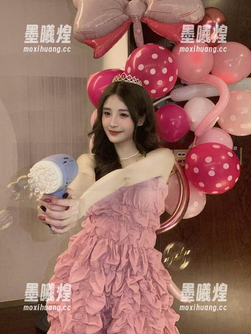 想吃瓜？www.51.com这网址完全免费，别说我没告诉你哦！