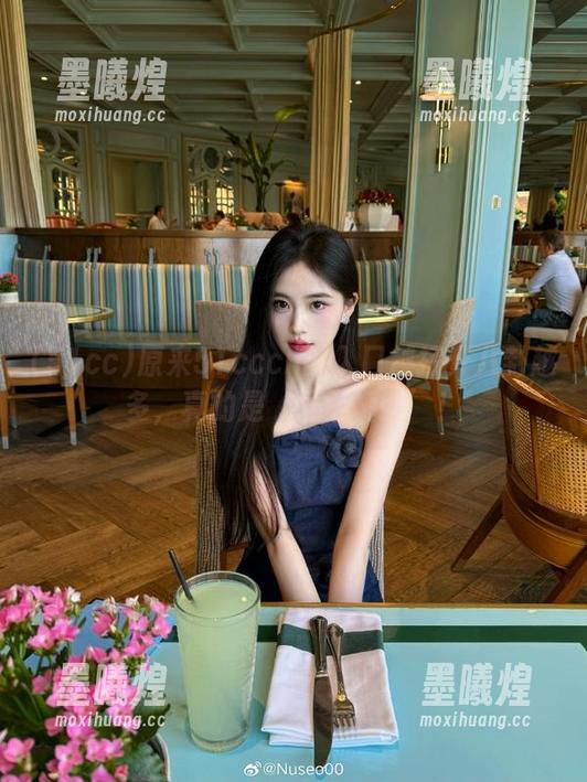 原来51cccn的入口越打开八卦越多，真的是‘层层叠叠’！
