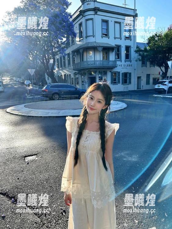你知道吗？51吃瓜苹果版，居然把全网的八卦一次性给你爆出来！真是贼刺激！