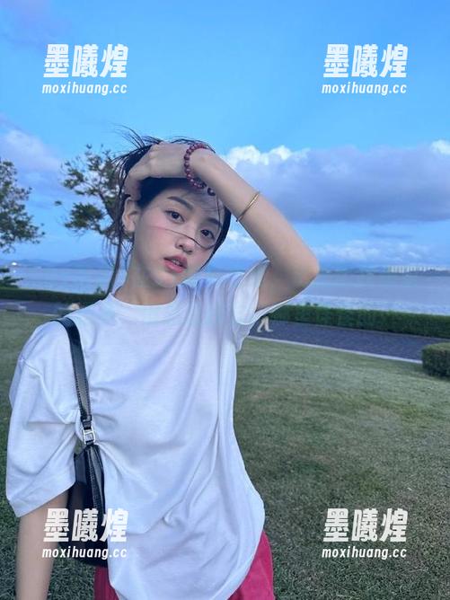 在91吃瓜在线，资源比我想象的还多，但总让我觉得哪里怪怪的…