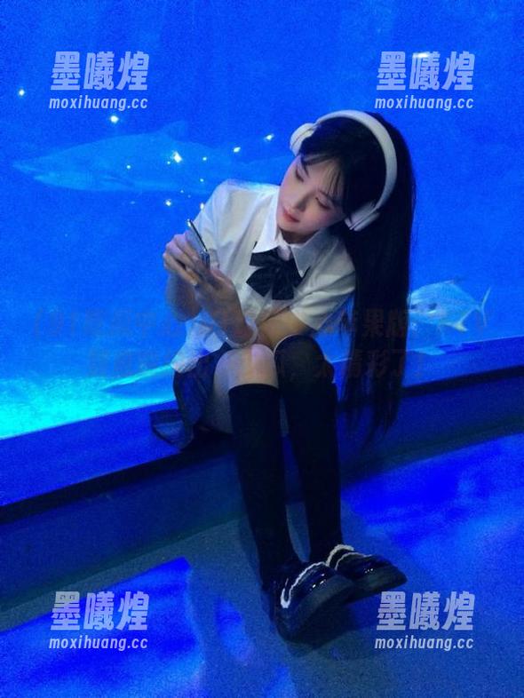 91吃瓜中心苹果版：KTV到底能挖出多少瓜，太精彩了！