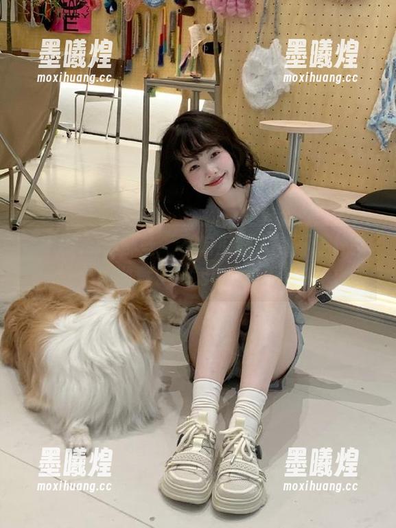 那些‘不吃瓜的人’不懂什么叫收藏998.su的快乐！