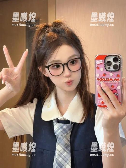 cgw cgw视频:看完这段,我信誓旦旦要报名学习,但仔细想想,还是算了,哈哈!