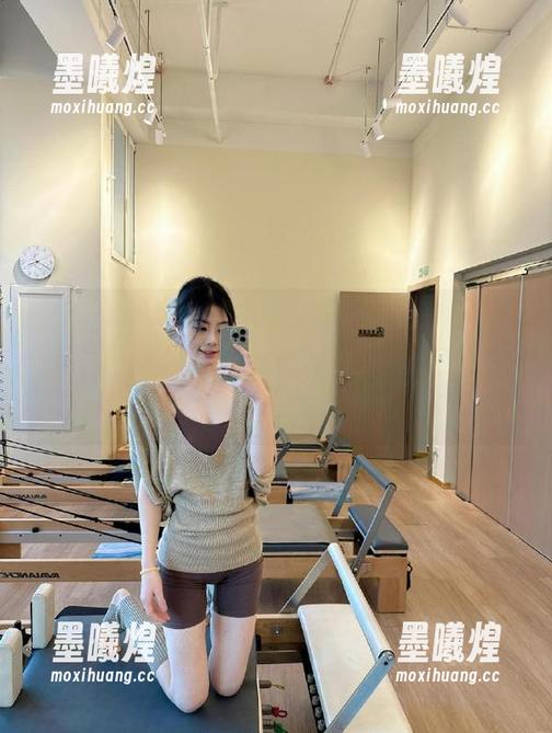 轻松点击链接，走进“www.吃瓜”的奇妙世界，看看那些让你都觉得骇人听闻的故事吧！