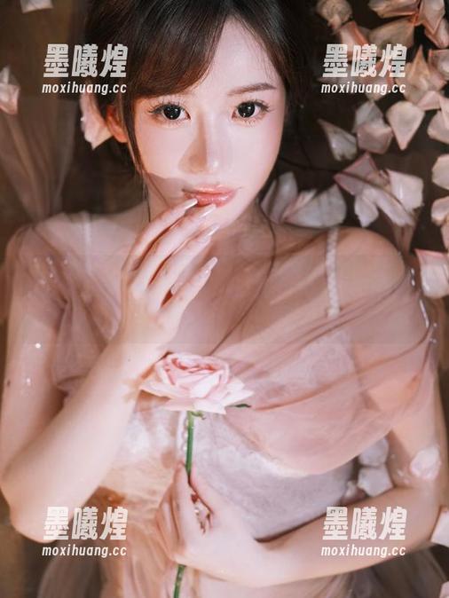 zztt zztt87.ccm网页:黑料爆料大全,快来瞧瞧那些秘密的‘佳作’!