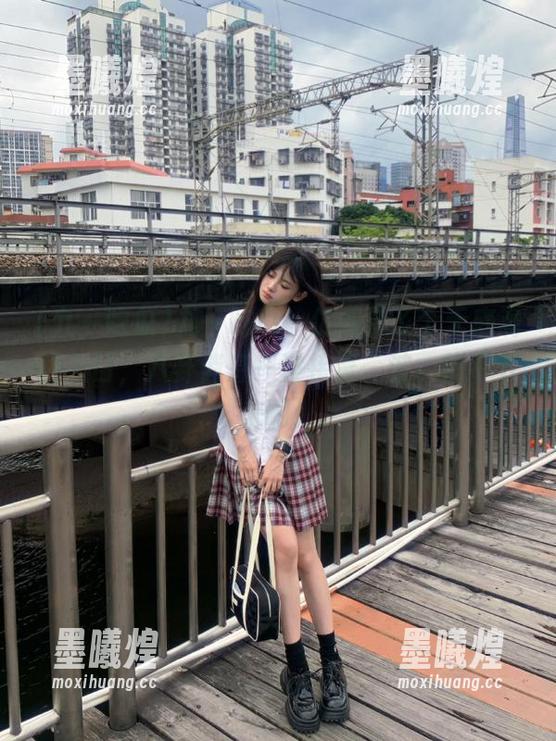 九一吃瓜，仿佛开了个无底洞的入口，八卦消息一波接着一波，停不下来啊！