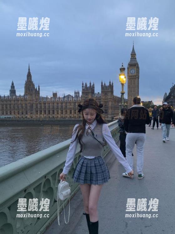 九色91黑料 小心了!使用“九色91黑料”app,你可能会误入“蝌蚪网站”的深渊,真的有点吓人......