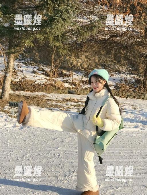 网页一打开，瓜就知道！五一吃瓜官网直戳你的好奇心～