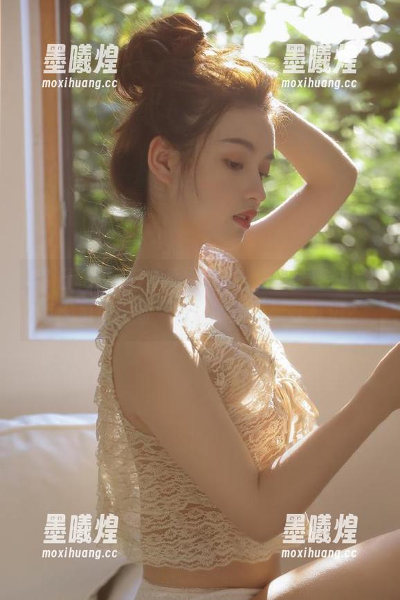 好奇心不要停，“今日吃瓜”每天免费更新，看谁的新恋情在升温？