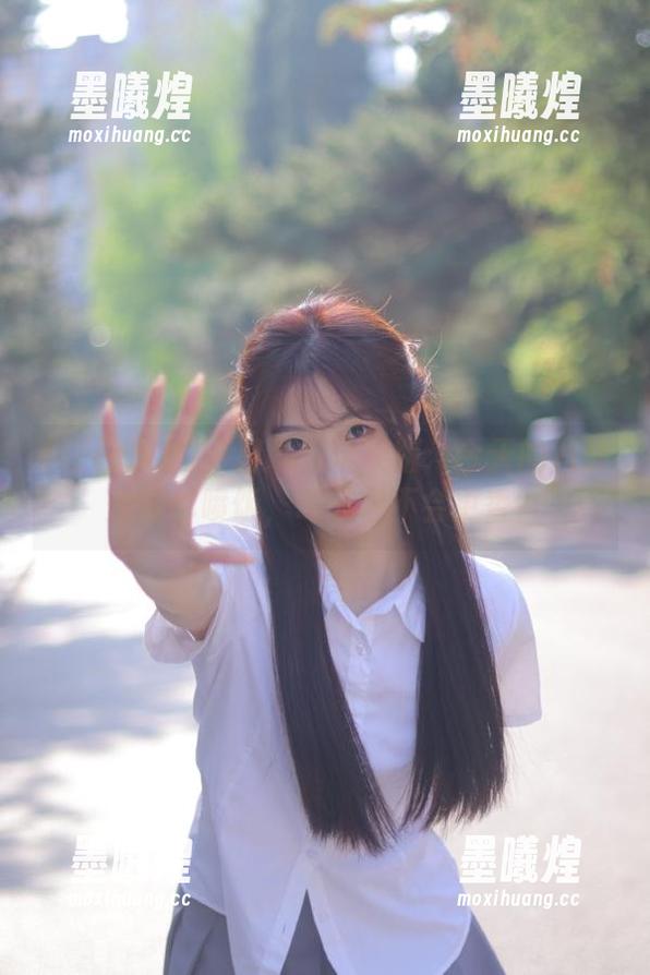 今日吃瓜苹果版：今天的八卦炒得你喷饭，明天会不会更香？