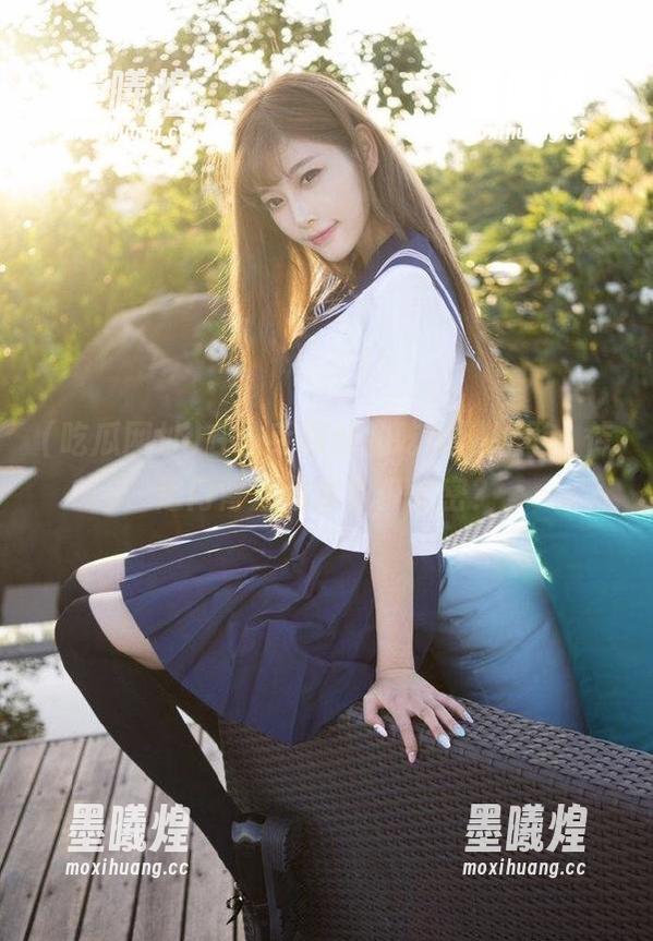 在快手网红的吃瓜网址里，传送门背后藏着多少秘密？