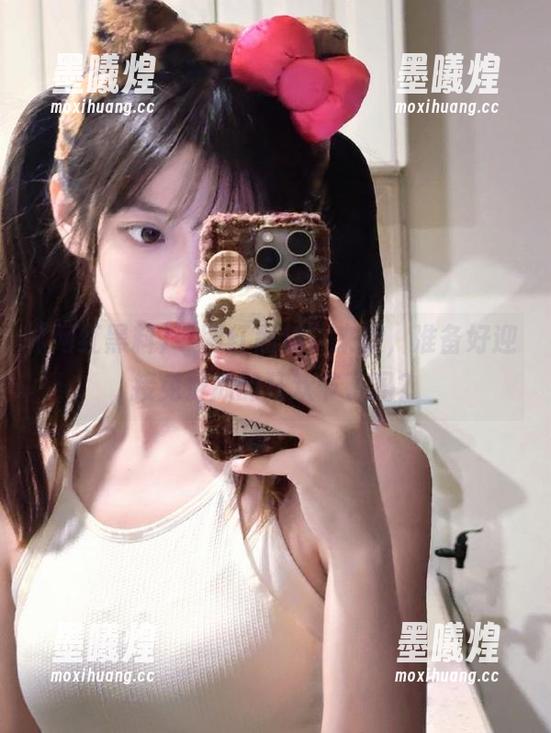 “网红黑料”来袭，准备好迎接免费瓜的狂欢节了吗？