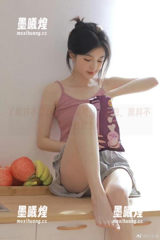 一边观看，一边想，黑料不打烊竟然这么香！