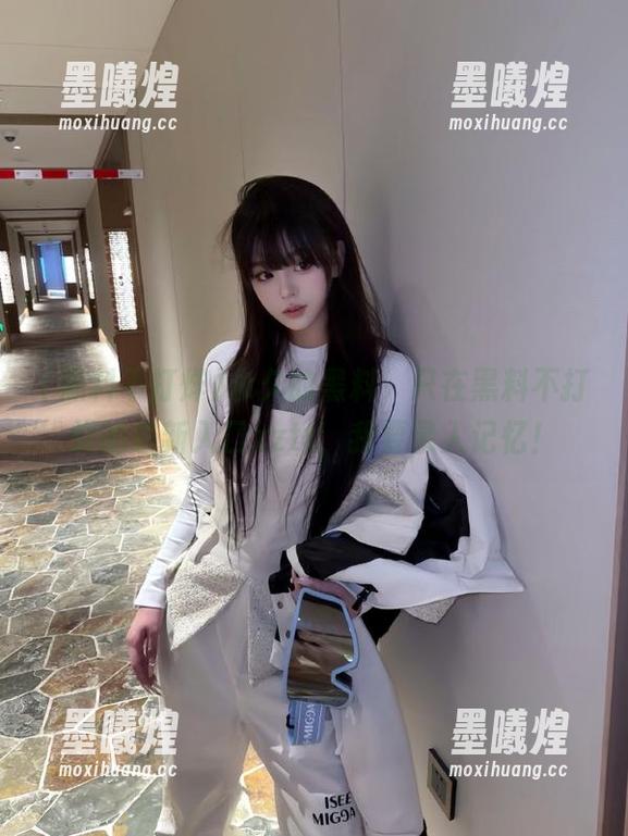 永久的黑料，只在黑料不打烊的最新入口zztt，我要录入记忆！
