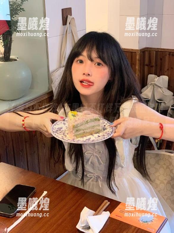 在黑料不打烊万里长征官网逛一圈，我的好奇心又被极大的满足了
