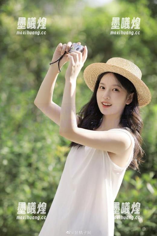 黑料不打烊，官网最新地址竟藏了什么秘密？我去看个究竟！