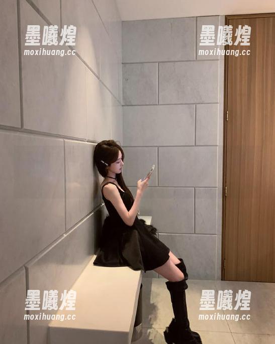 不登录黑料专区，真不知道明星们还可以这么撕！
