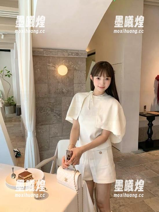 下载黑料社，分享星光故事，谁说瓜圈没秘密？