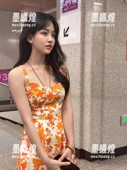 黑料社 黑料社下载来得太慢,等得我都快把这瓜看腻了,太不省心!