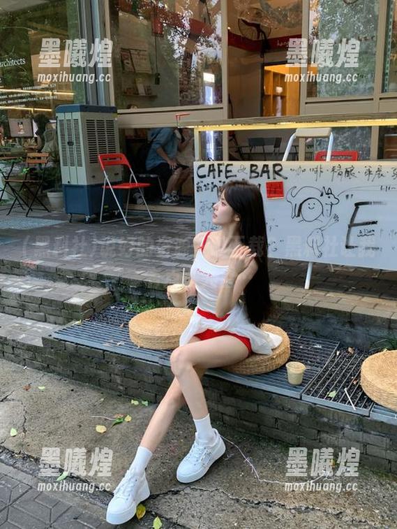 黑料社 说好的资源一键下载?黑料社让我有点小失望…