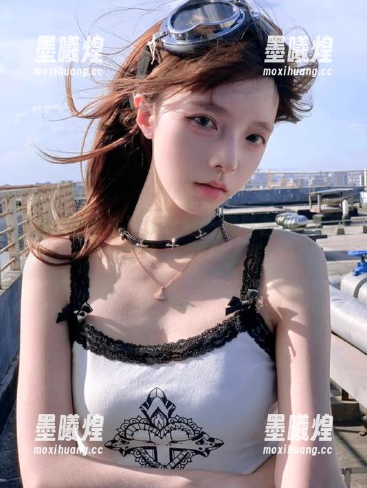 逗趣导航：黑料老司机带你瓜海畅游，夜深不打烊！