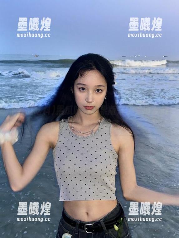 黑瓜吃料苹果版来了，瓜友们的心水魂就靠它了！